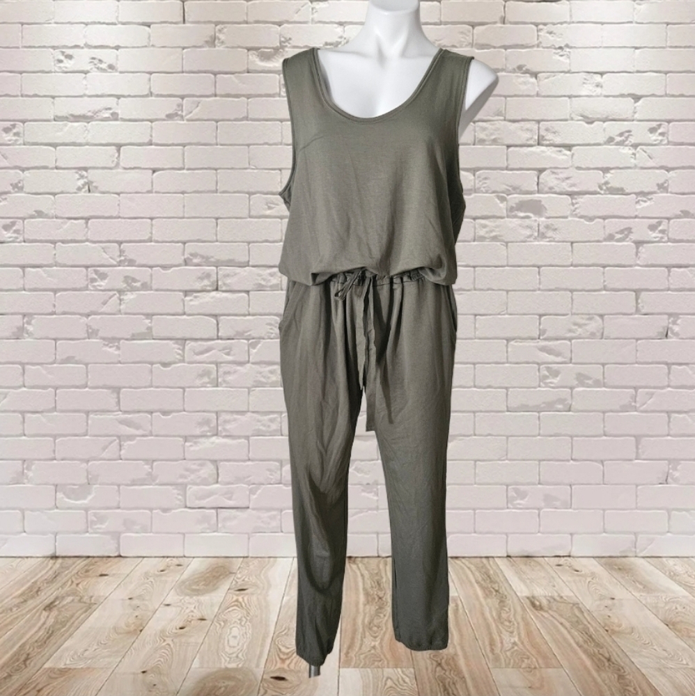 Nwot/ Daily Ritual Sleeveless Olive Jumpsuit